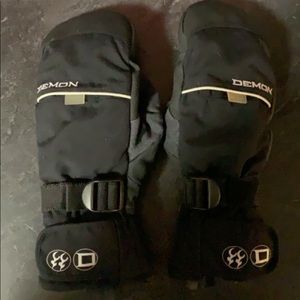 Snowboarding Mittens